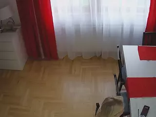 voyeurcam julmodels dining 2's Live Sex Cam Show