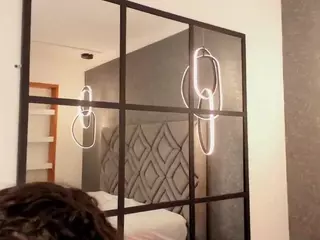 Renatta Cruz's Live Sex Cam Show