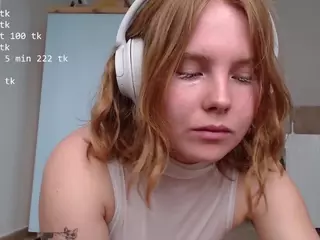 RubyLynxx's Live Sex Cam Show