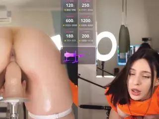 Sweet-Mistie's Live Sex Cam Show