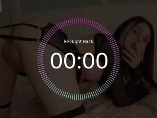 Sweet-Mistie's Live Sex Cam Show