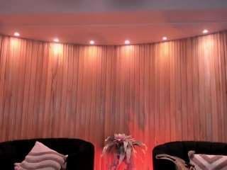 le modèle annamoore est en webcam porno dans un show sur le site camsoda, il possède les tags suivants: amateur,anal,wet,tease,strip,spank,solo,shaved-pussy,pussy,no drinking,natural,living room,fingers,fingering,dildo-or-vibrator,dildo,cum,brown-eyes,blowjob,black-hair