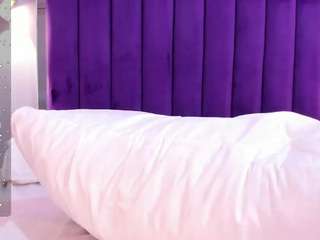sarariley Live Webcam on CamSoda