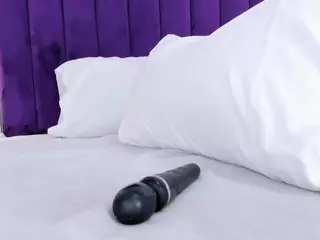 Sara Riley's Live Sex Cam Show