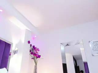 Sara Riley's Live Sex Cam Show