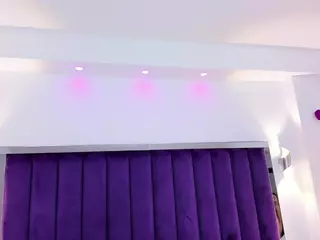 Sara Riley's Live Sex Cam Show