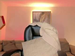 Big tits, Curvy, Petite, Bedroom, Bikini, Bj, Brown eyes, Dirty, Dirty talk..., Charttube 6