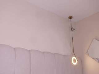 abby-me Live Webcam on CamSoda