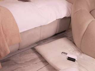 Live webcam model abby-me on Soda Cams