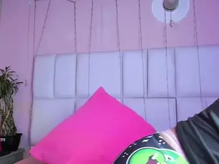 - K Y A N A -'s Live Sex Cam Show