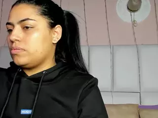 - K Y A N A -'s Live Sex Cam Show