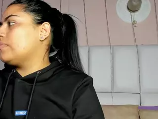 - K Y A N A -'s Live Sex Cam Show