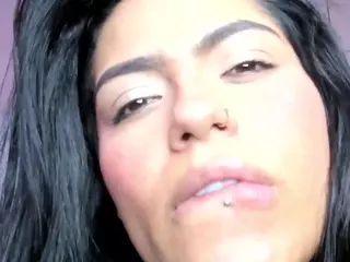 - K Y A N A -'s Live Sex Cam Show