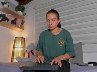 nella-joly