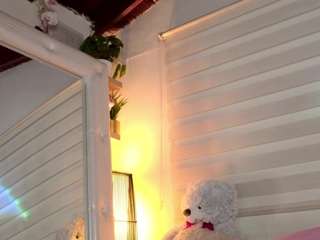 nella-joly live webcam show