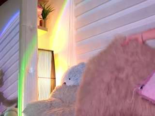 Nella-joly live webcam show