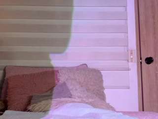 Nella-joly live webcam show
