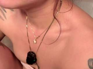 nella-joly