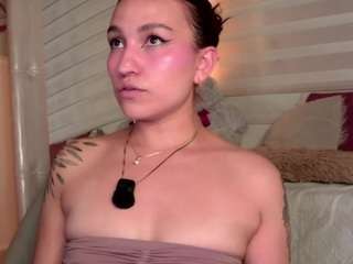 nella-joly