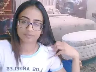 IndianBootyLicious69's live chat room