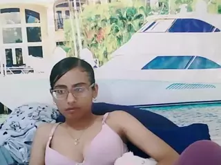 IndianBootyLicious69's Live Sex Cam Show