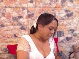 indianfancyface live cam profile