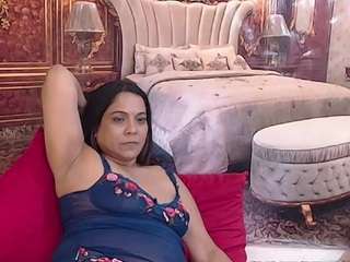 indianfancyface Live Webcam on CamSoda