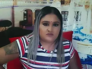 IndianTattoos's Live Sex Cam Show