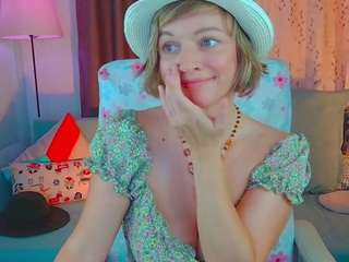 nandismile from camsoda