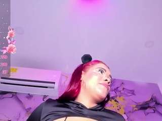 Lorena-gomezz1