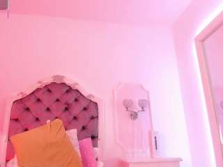 brenda-becker Live Webcam on CamSoda