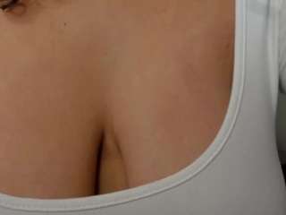 dephnee live webcam show