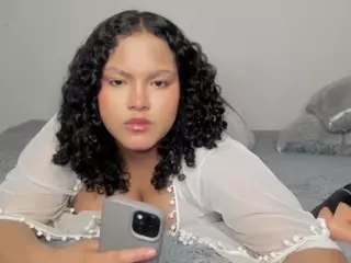dephnee's Live Sex Cam Show