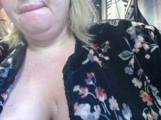 imthinkaboutu webcam