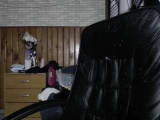 imthinkaboutu webcam