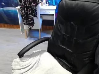 imthinkaboutu's Live Sex Cam Show