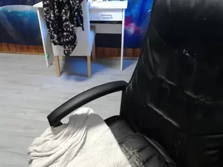 imthinkaboutu's Live Sex Cam Show