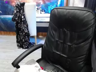 imthinkaboutu's Live Sex Cam Show