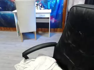 imthinkaboutu's Live Sex Cam Show