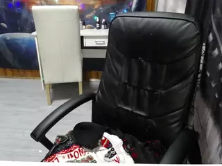 imthinkaboutu's Live Sex Cam Show