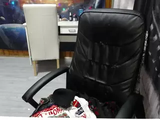 imthinkaboutu's Live Sex Cam Show