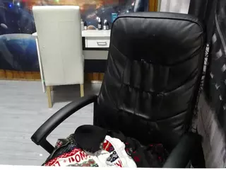 imthinkaboutu's Live Sex Cam Show