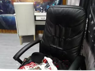 imthinkaboutu's Live Sex Cam Show