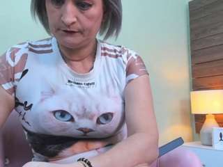 jaadee1's CamSoda show and profile