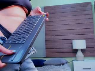 jaadee1 Toys live webcam