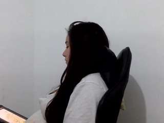 laura-d Live Webcam on CamSoda