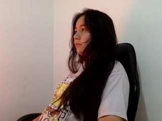  laura-d chat room