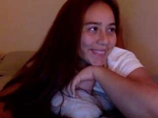 laura-d live cam profile