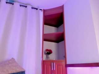 vaioleth-adams Love live webcam