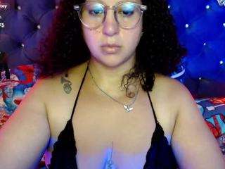nahomy-moon webcam